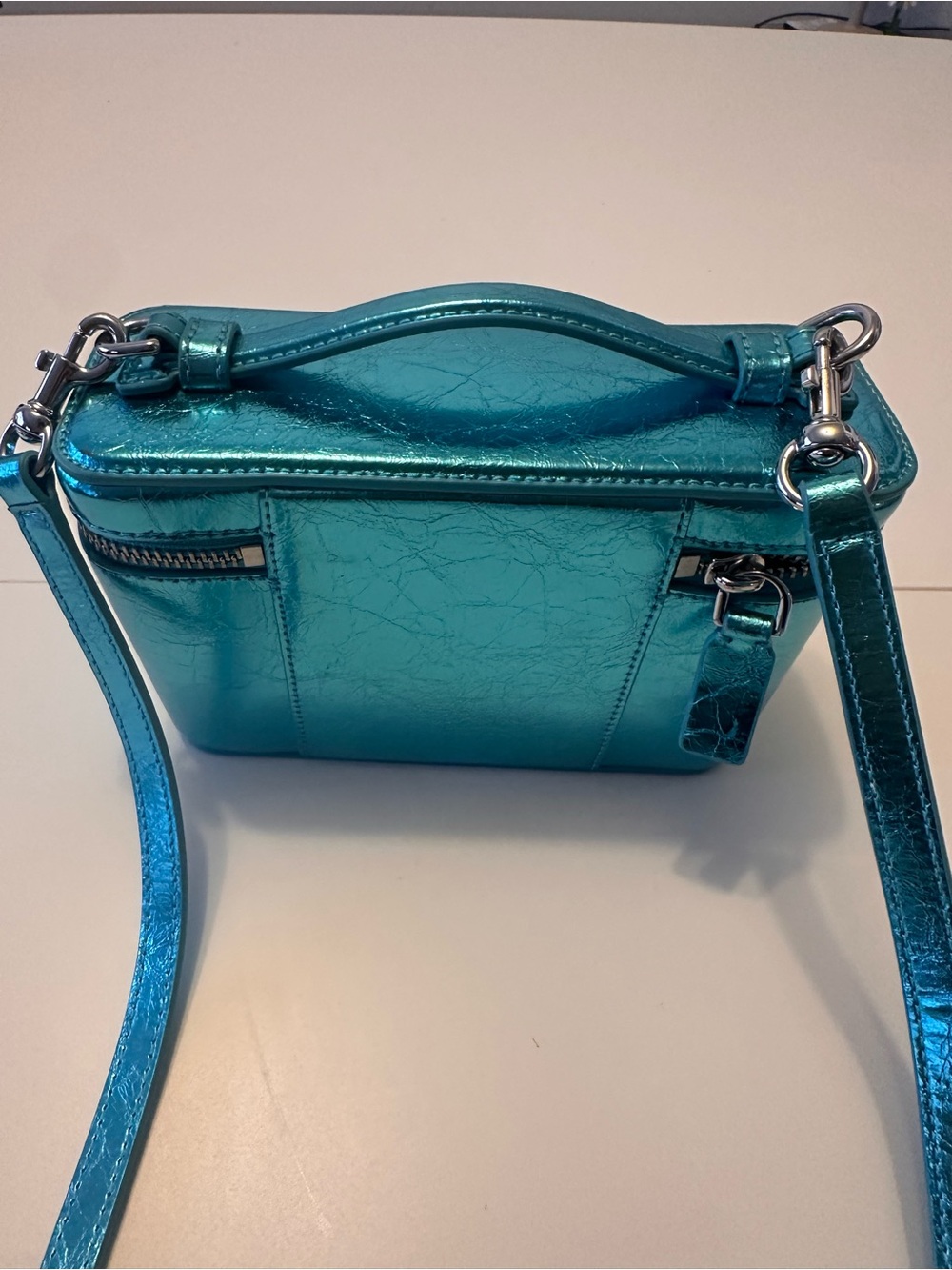 Marc Jacobs Metallic Teal Vanity Case with Top Handle - Picture 4 of 9